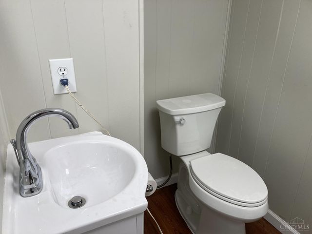 5004 Cleves Warsaw Pike, Cincinnati, OH 45238