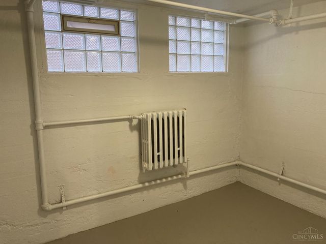 5004 Cleves Warsaw Pike, Cincinnati, OH 45238