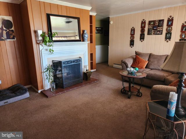 8814 TYSON RD, Wyndmoor, PA 19038