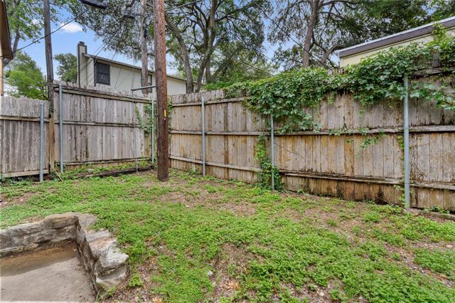 3415 Menchaca Road 113, Austin, TX 78704