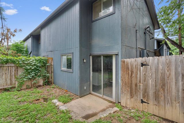 3415 Menchaca Road 113, Austin, TX 78704