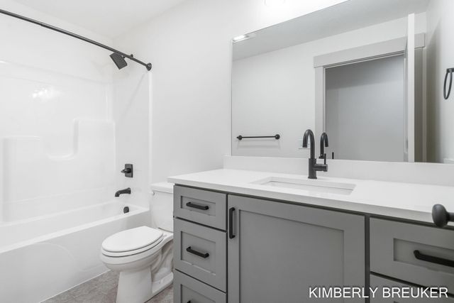 6306 Roman Road, Allendale Twp, MI 49401