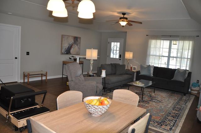 211 Winterberry Way, Enterprise, AL 36330