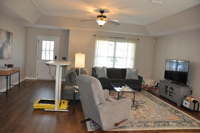 211 Winterberry Way, Enterprise, AL 36330