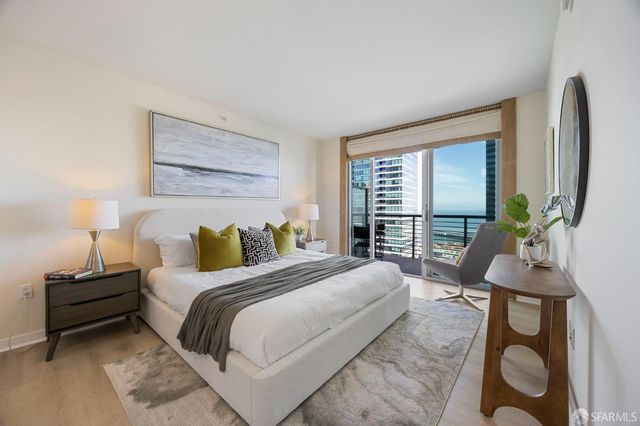 355 1st Street S2503, San Francisco, CA 94105