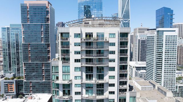 355 1st Street S2503, San Francisco, CA 94105