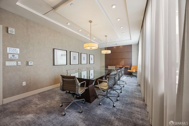 355 1st Street S2503, San Francisco, CA 94105