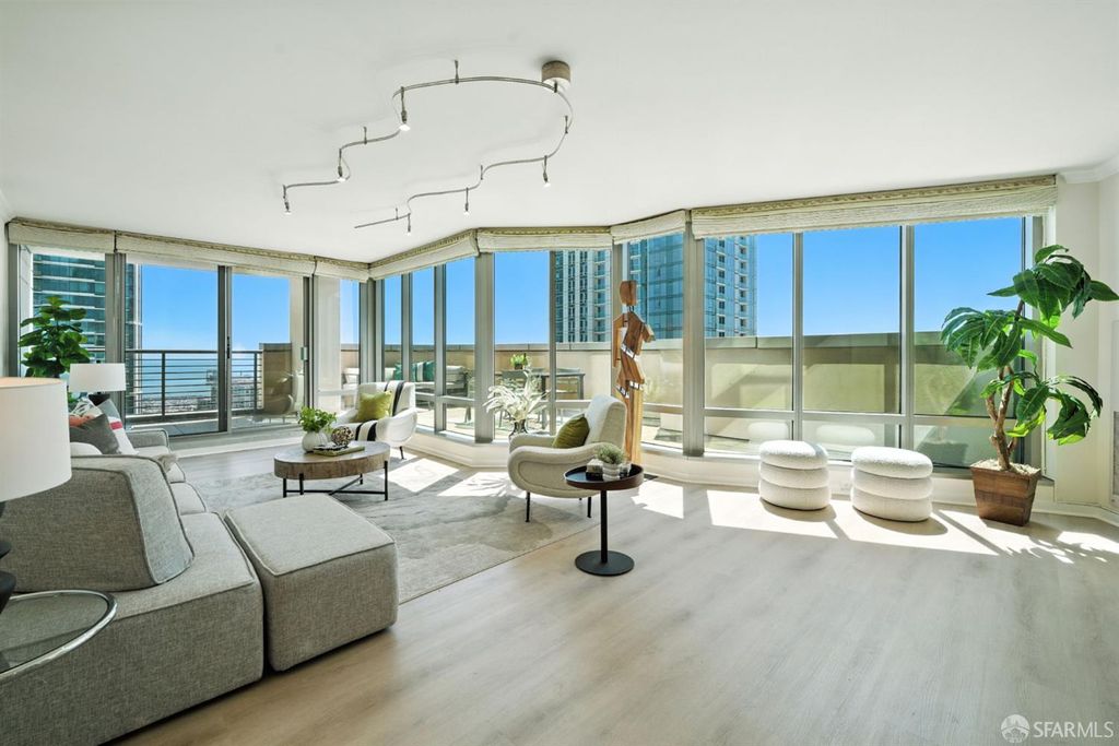 355 1st Street S2503, San Francisco, CA 94105