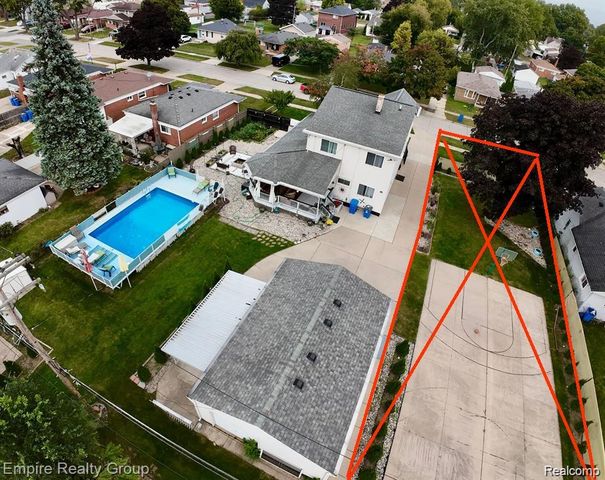 5959 Highview Street, Dearborn Heights, MI 48127