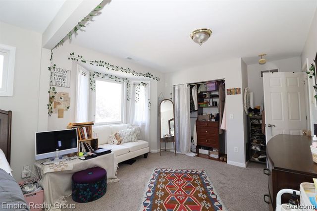 5959 Highview Street, Dearborn Heights, MI 48127