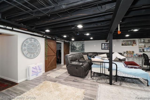 5959 Highview Street, Dearborn Heights, MI 48127