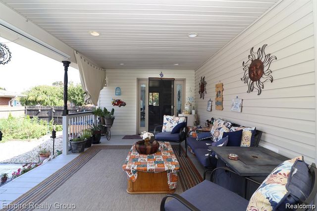 5959 Highview Street, Dearborn Heights, MI 48127