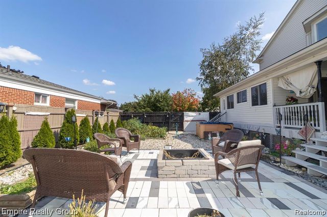 5959 Highview Street, Dearborn Heights, MI 48127