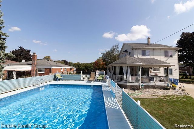 5959 Highview Street, Dearborn Heights, MI 48127