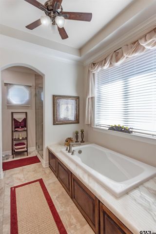 254 Easy St, Frankston, TX 75763