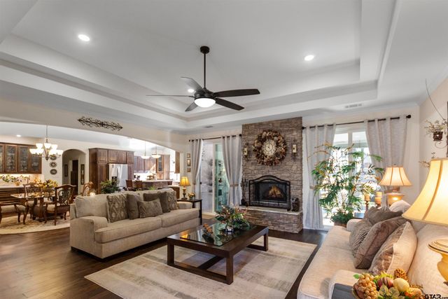 254 Easy St, Frankston, TX 75763