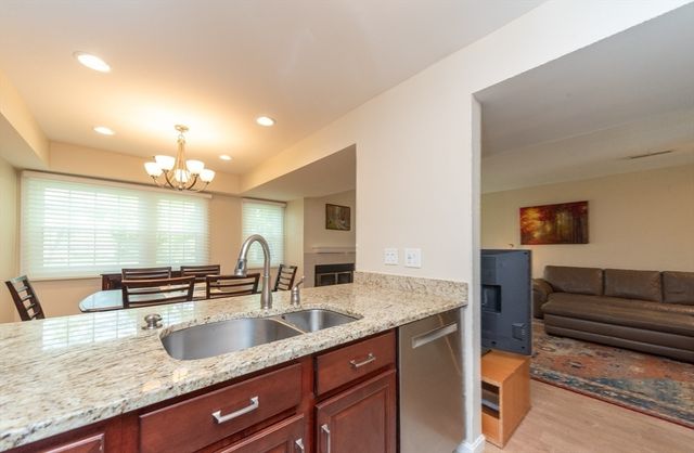 11 Canvasback Way 11, Walpole, MA 02081