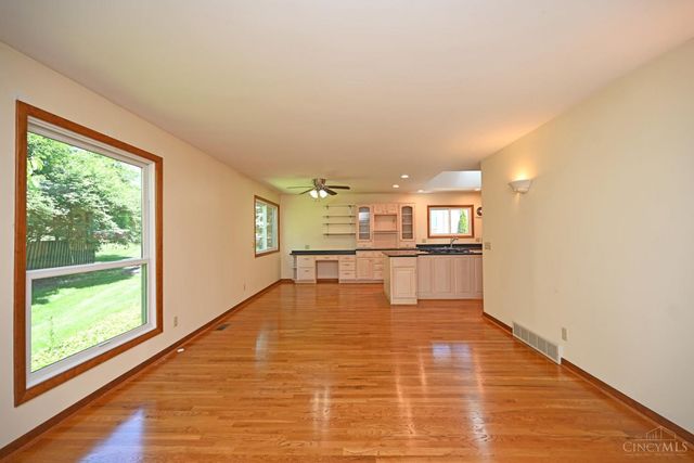 9524 Heather Court, Blue Ash, OH 45242