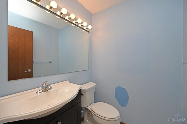 9524 Heather Court, Blue Ash, OH 45242