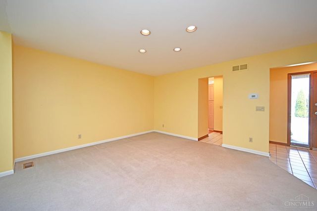 9524 Heather Court, Blue Ash, OH 45242
