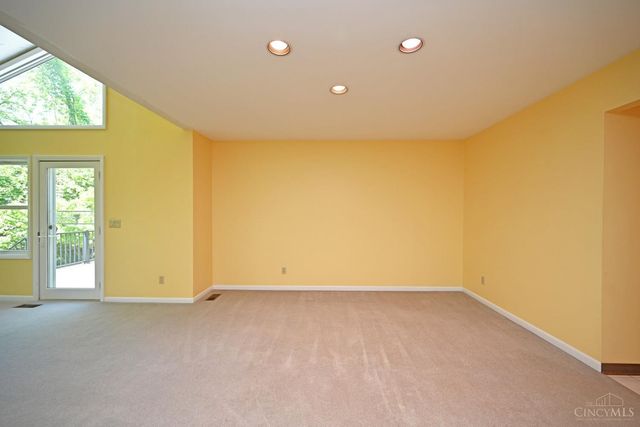 9524 Heather Court, Blue Ash, OH 45242