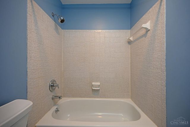 9524 Heather Court, Blue Ash, OH 45242