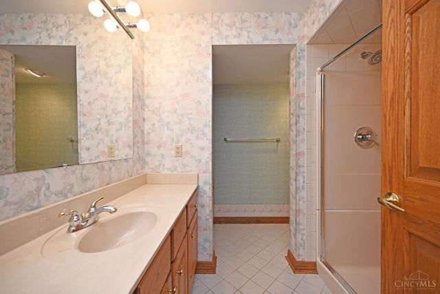 9524 Heather Court, Blue Ash, OH 45242