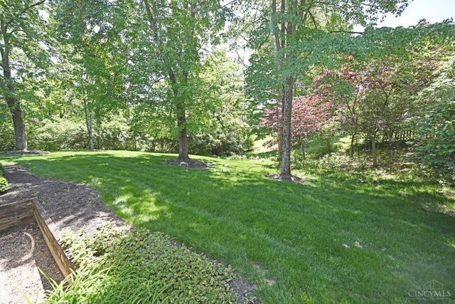 9524 Heather Court, Blue Ash, OH 45242