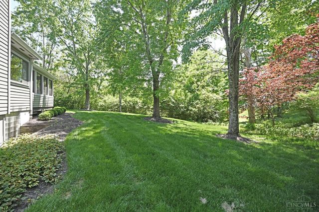 9524 Heather Court, Blue Ash, OH 45242