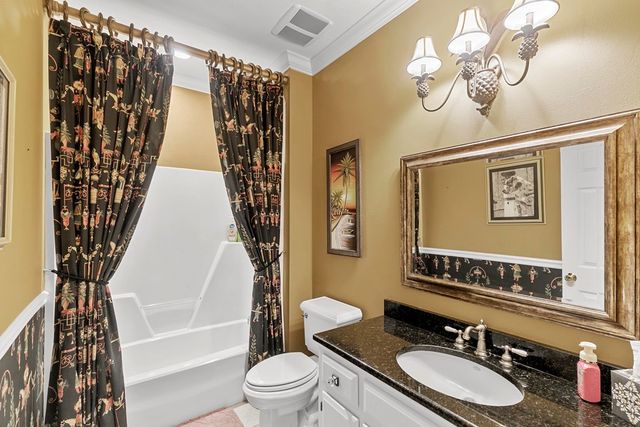 106 Haddington Park Lane, Dothan, AL 36305