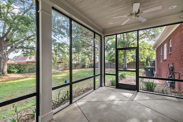 106 Haddington Park Lane, Dothan, AL 36305