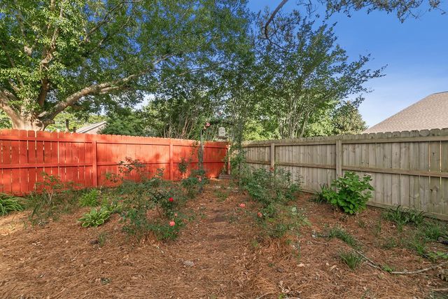 106 Haddington Park Lane, Dothan, AL 36305