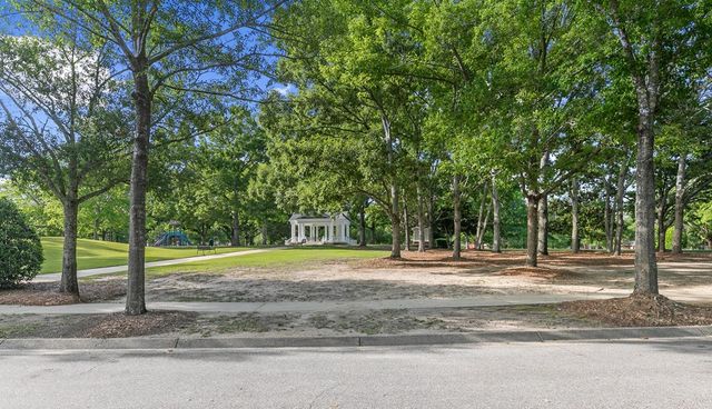 106 Haddington Park Lane, Dothan, AL 36305