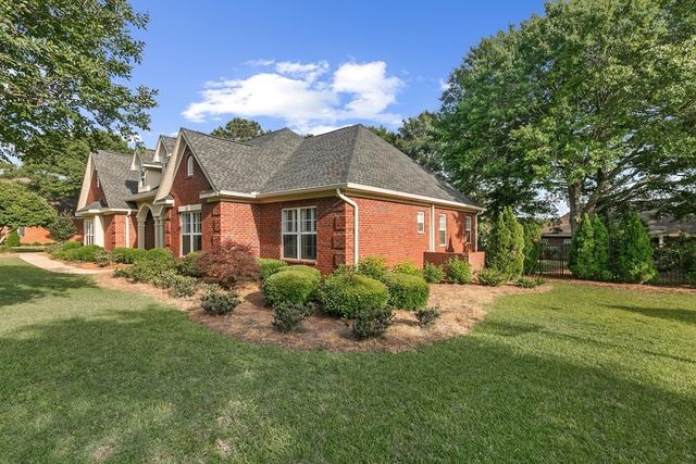106 Haddington Park Lane, Dothan, AL 36305