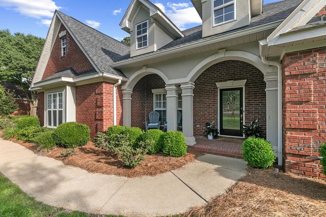 106 Haddington Park Lane, Dothan, AL 36305