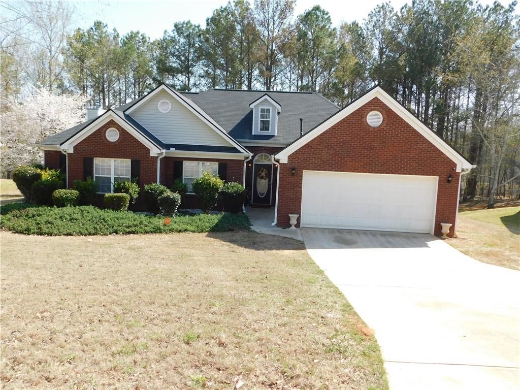 40 Pebble Brooke Court, Covington, GA 30016