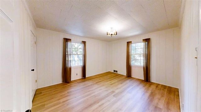 1500 Fries Drive, Winston-salem, NC 27101