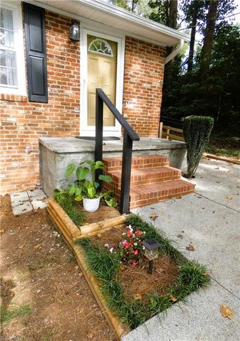 1500 Fries Drive, Winston-salem, NC 27101