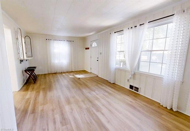 1500 Fries Drive, Winston-salem, NC 27101