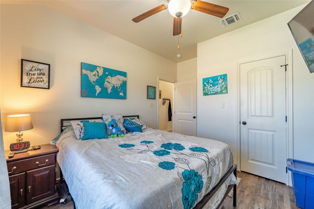 4203 Jasper Lane, Granbury, TX 76049