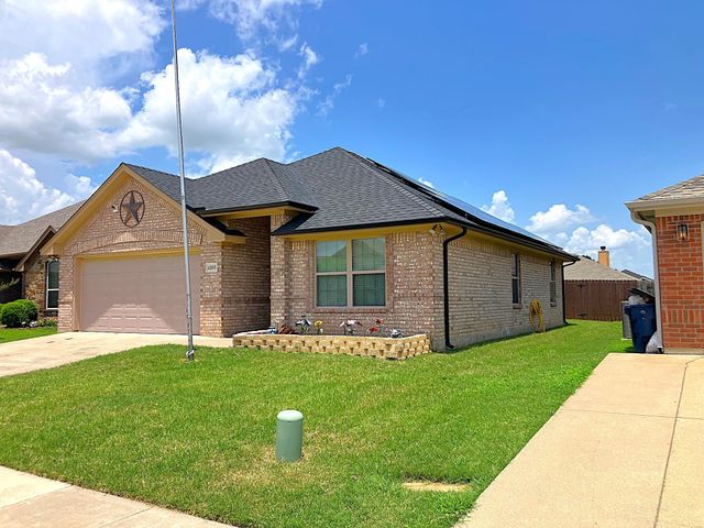 4203 Jasper Lane, Granbury, TX 76049