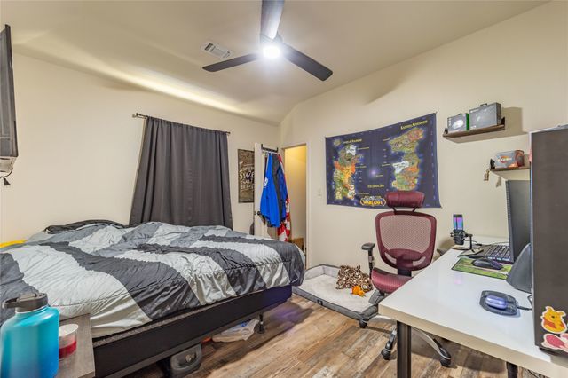 4203 Jasper Lane, Granbury, TX 76049
