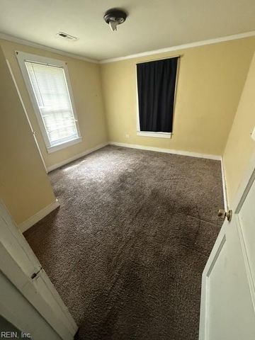 1124 West AVE, Hampton, VA 23669