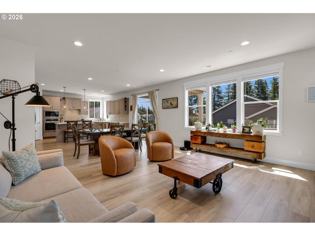 5432 N 92ND Ave, Camas, WA 98607