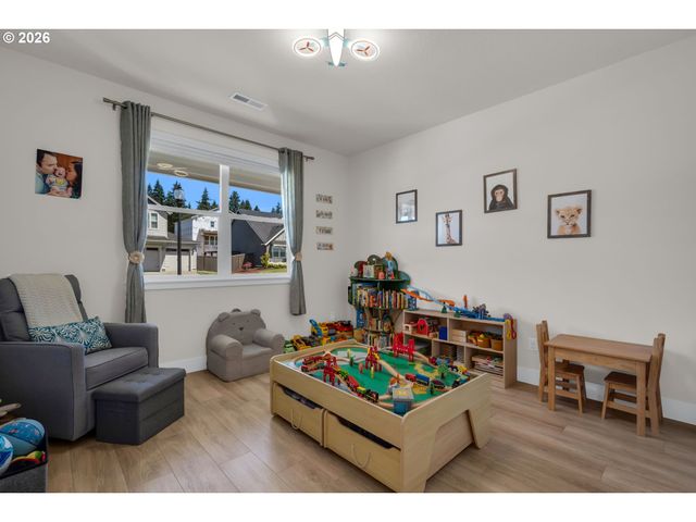 5432 N 92ND Ave, Camas, WA 98607
