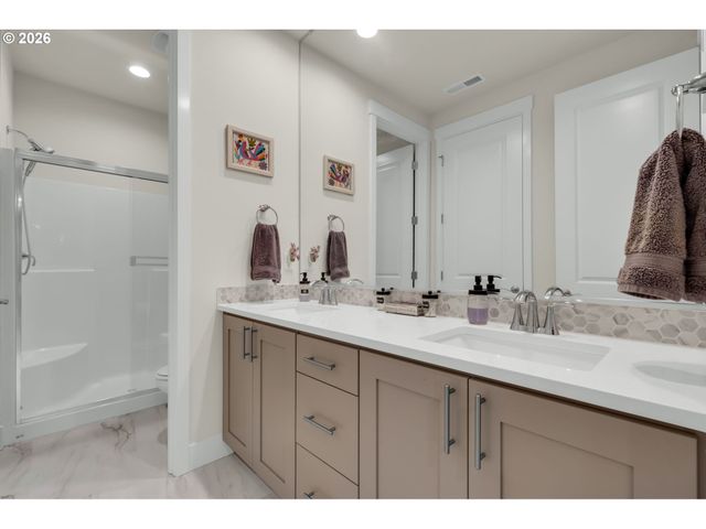5432 N 92ND Ave, Camas, WA 98607
