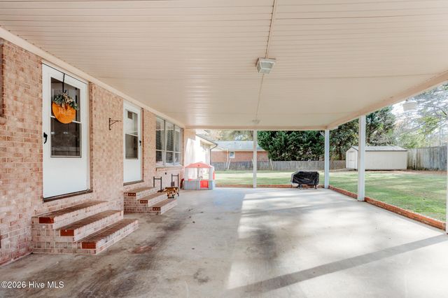 1109 Robin Hill Road NW, Wilson, NC 27896