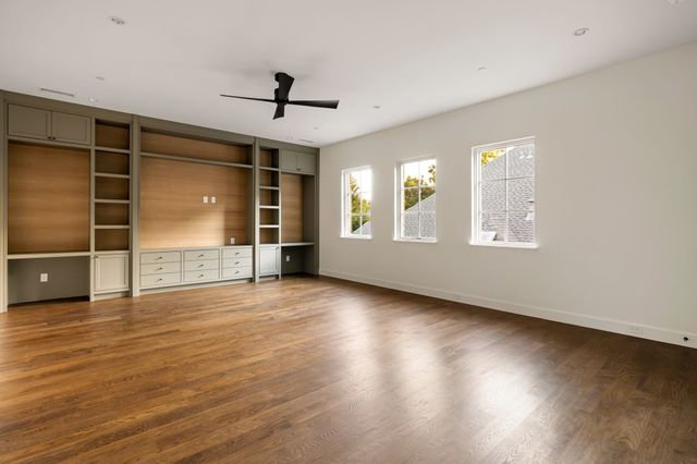 6124 Lakehurst Avenue, Dallas, TX 75230