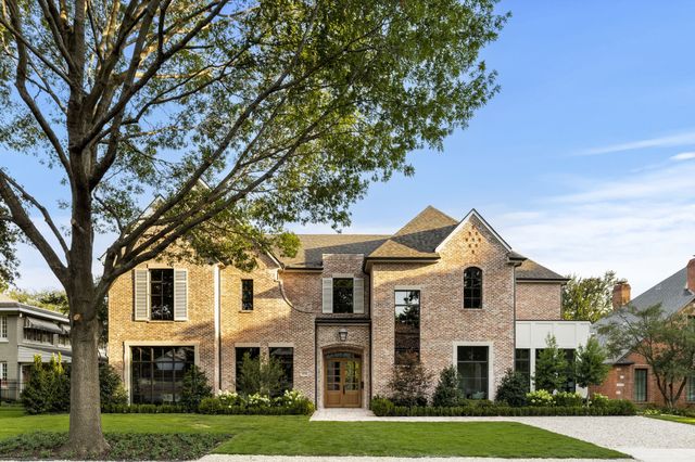 6124 Lakehurst Avenue, Dallas, TX 75230