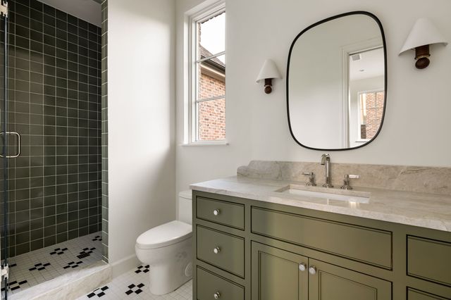 6124 Lakehurst Avenue, Dallas, TX 75230
